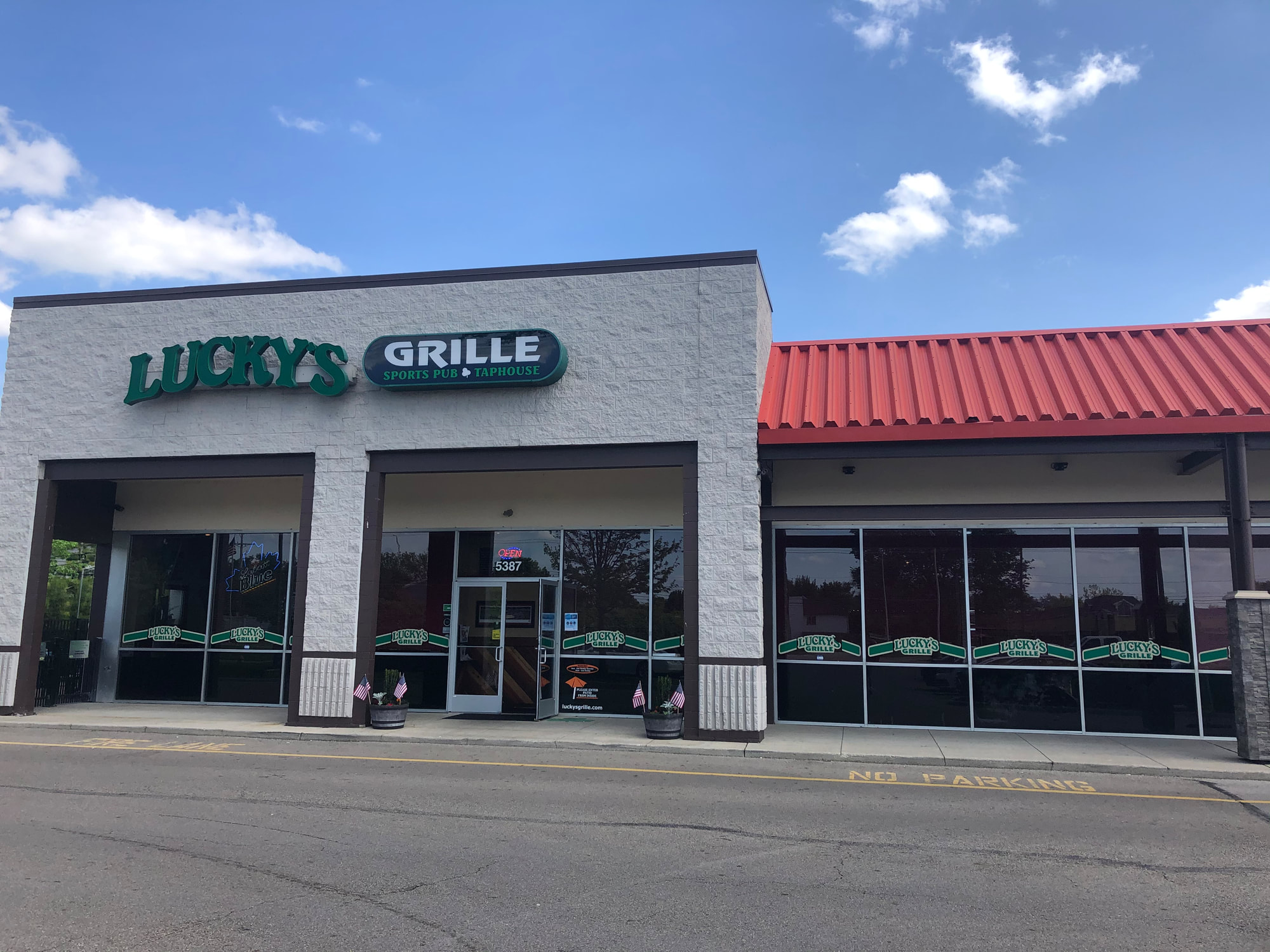 Lucky's Grille and Sports Pub - Spiciest Dish in Columbus Series