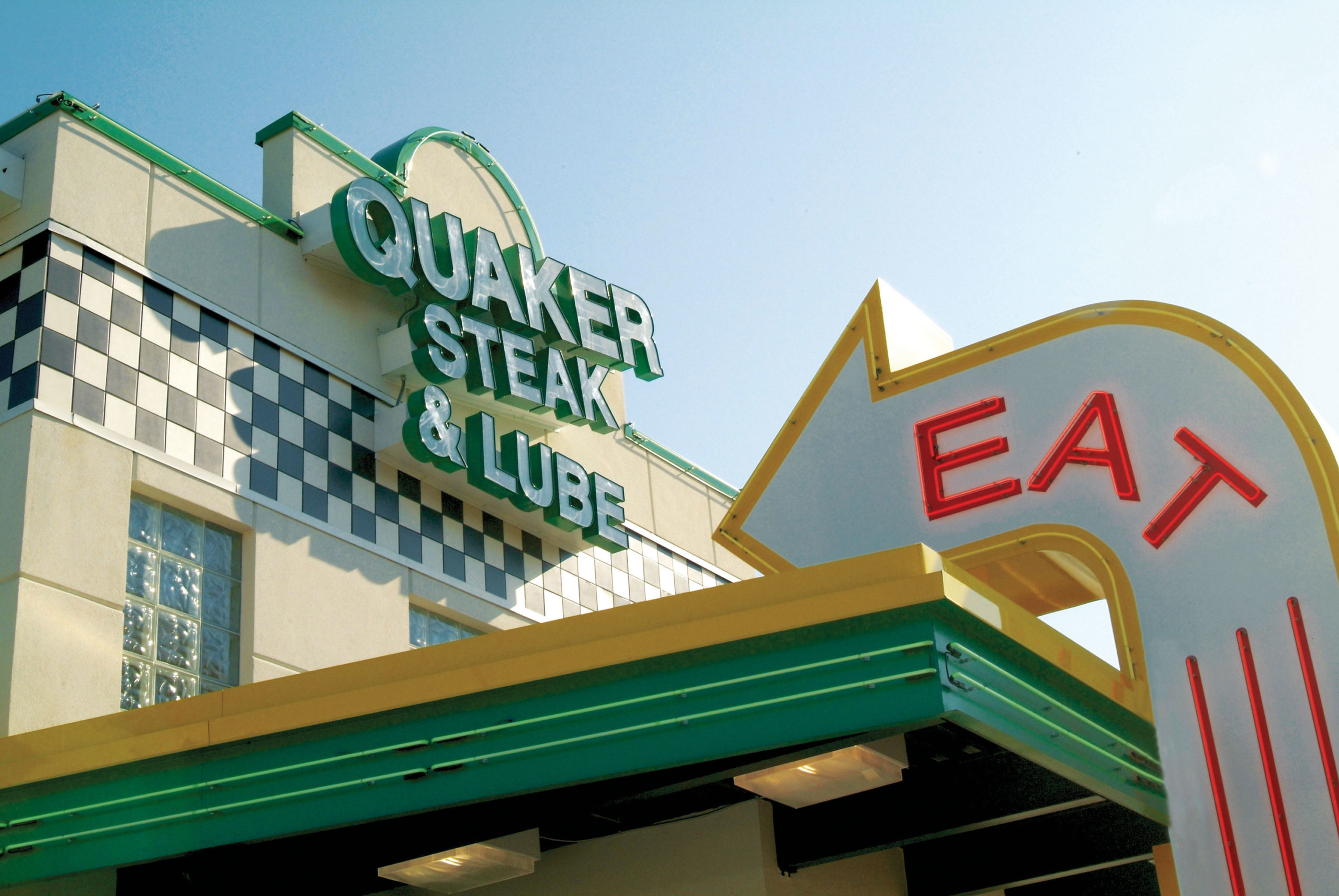 Quaker Steak and Lube - Spiciest Dish In Columbus Series